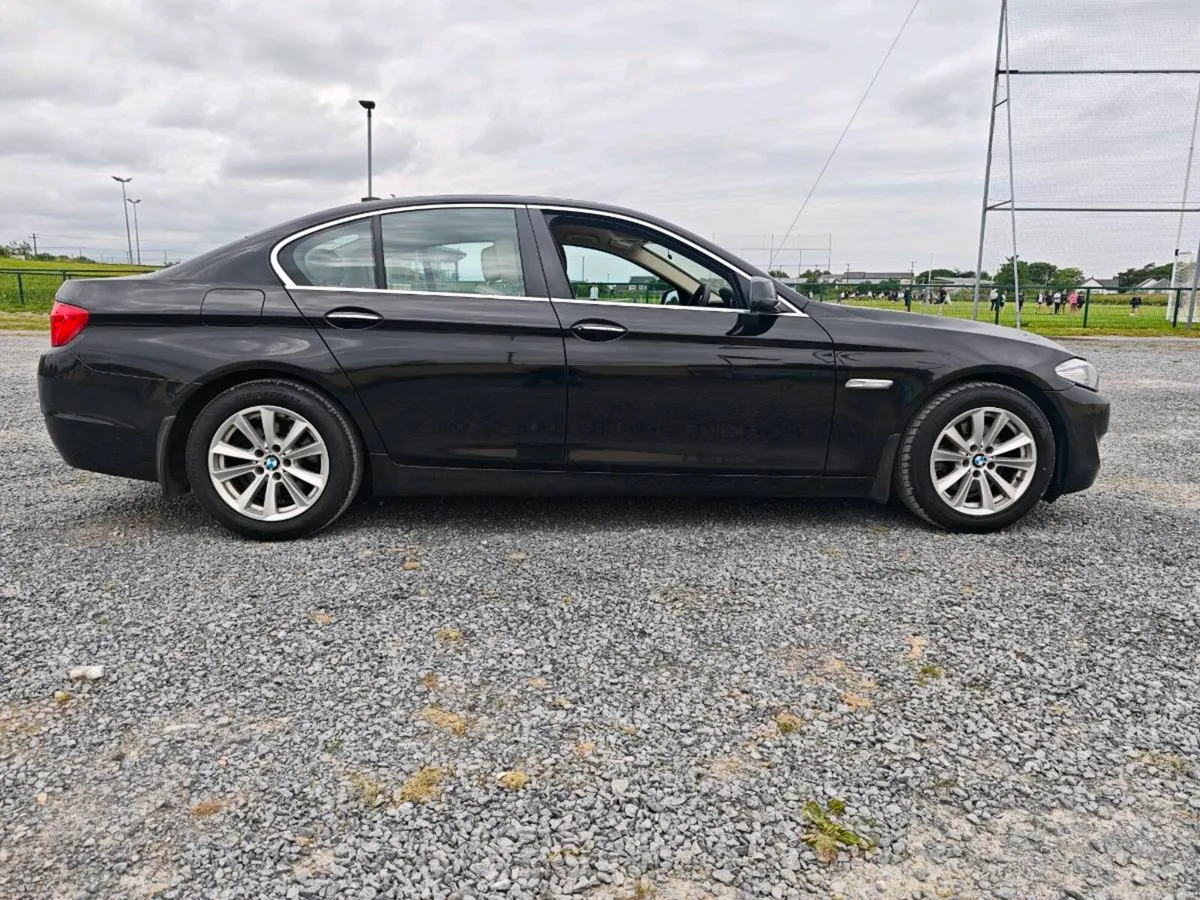 2011 BMW 520d , NCT ,Manual Transmission - Image 4