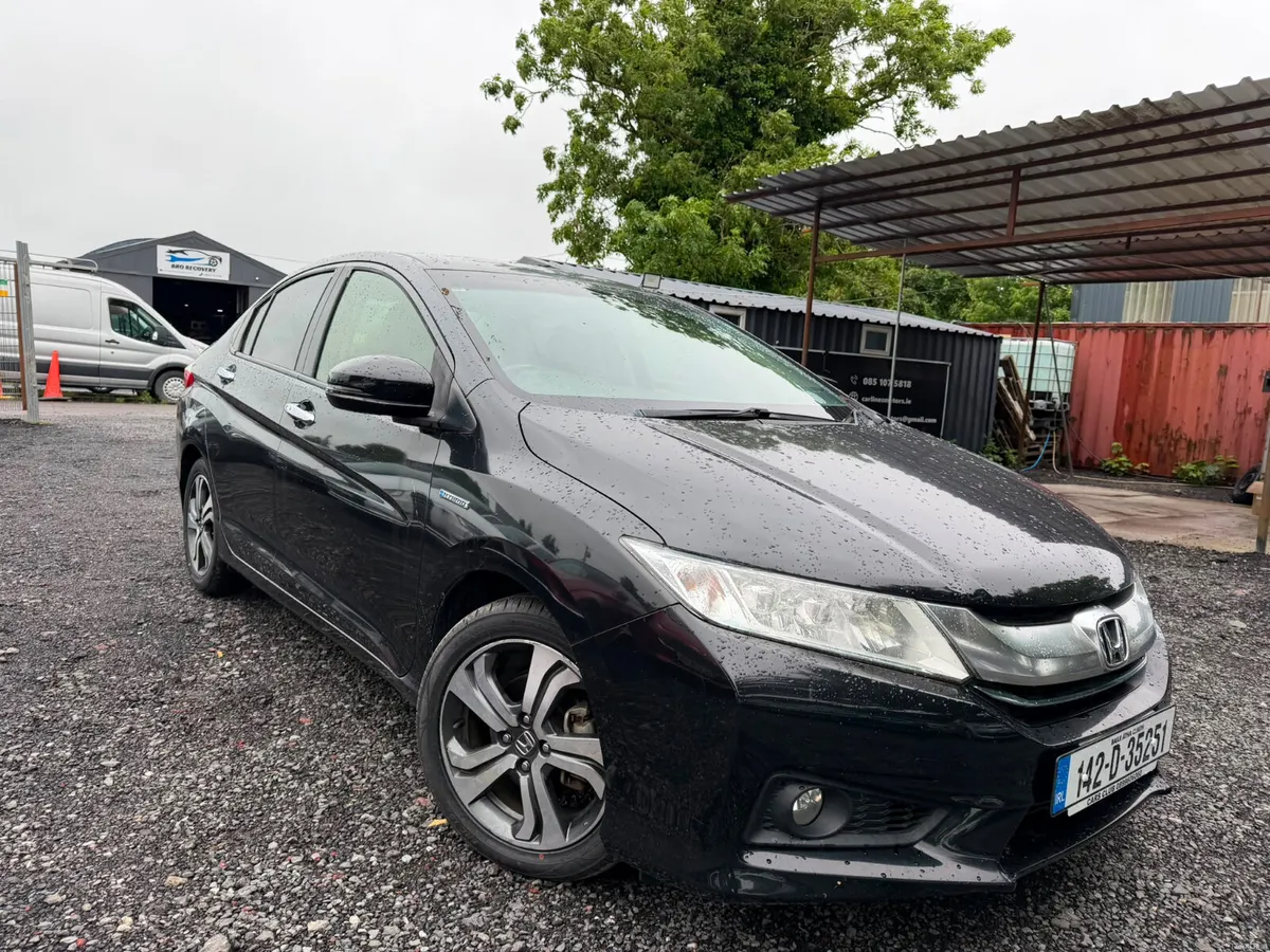 Honda Grace 2014 Auto Hybrid - Image 1