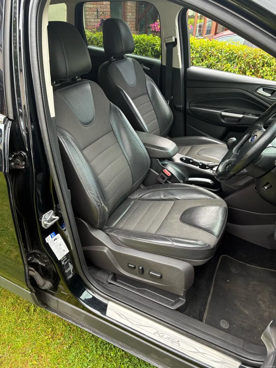 Ford Kuga 2.0 TITANIUM One Owner New Test. - Image 6