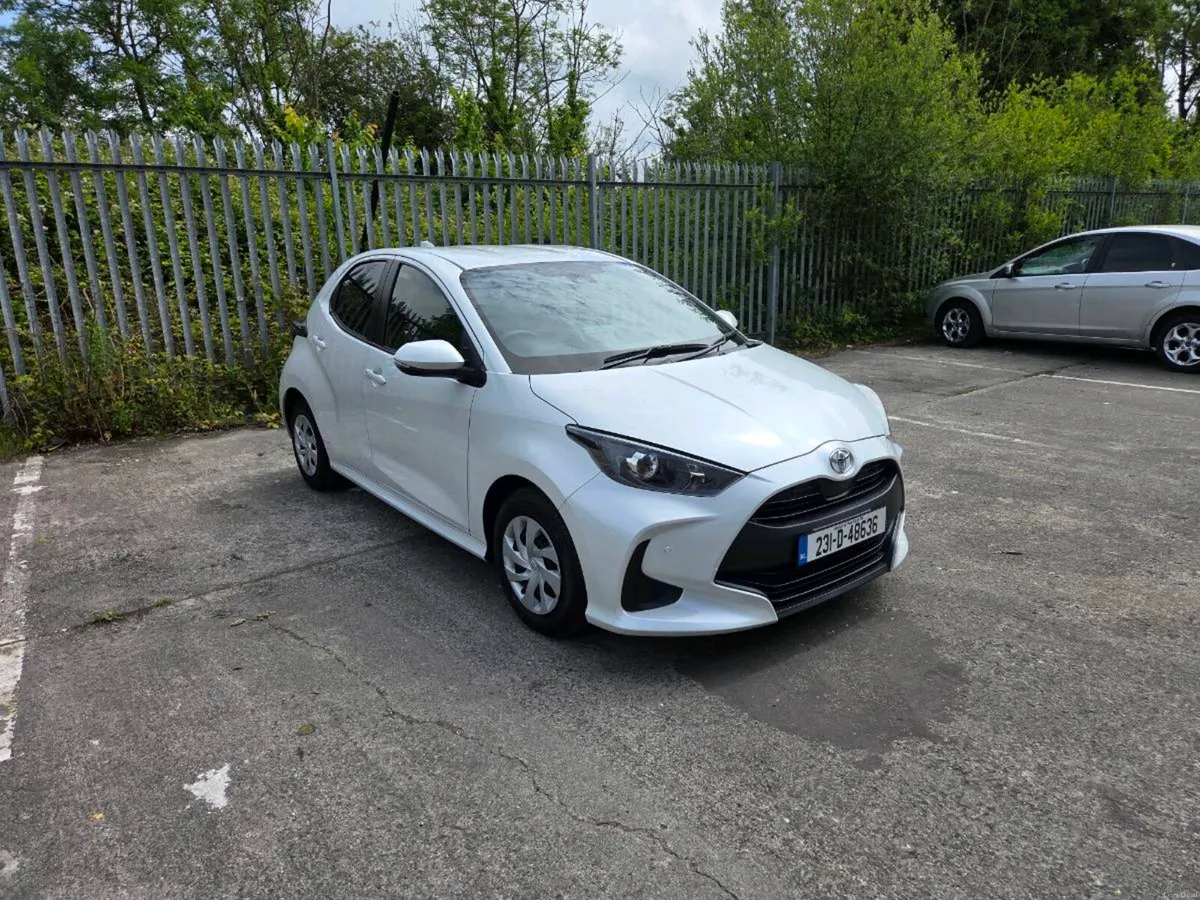2023 Toyota Yaris 1.0l automatic - Image 1