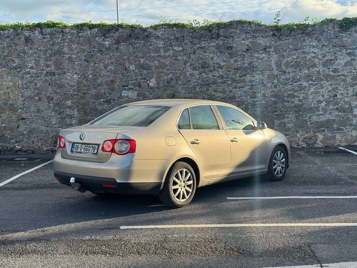 Volkswagen Jetta Nct 01/27 - Image 4