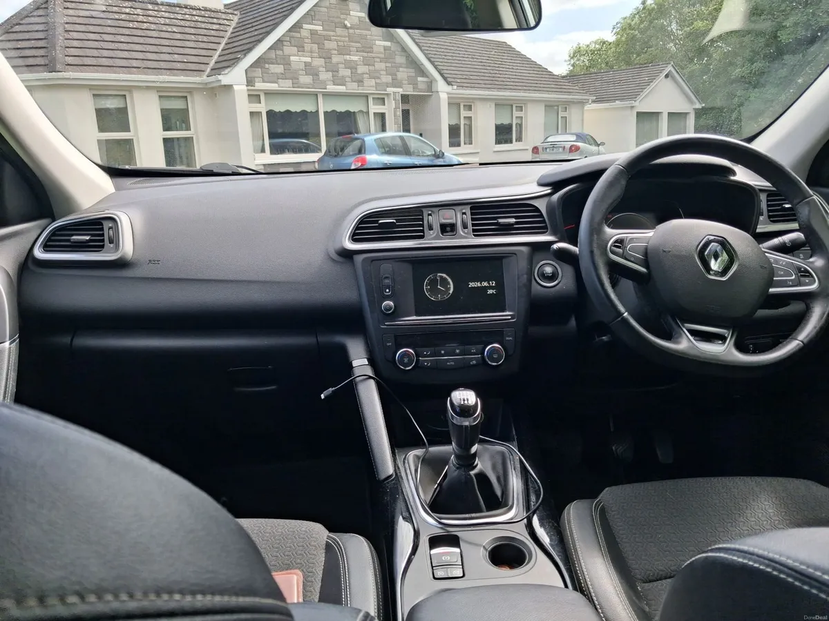 Renault Kadjar 2018 - Image 2