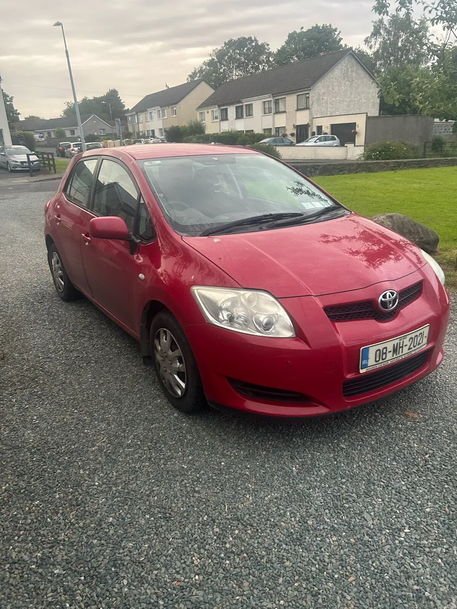 Toyota Auris 1.4D test 01/27 - Image 2