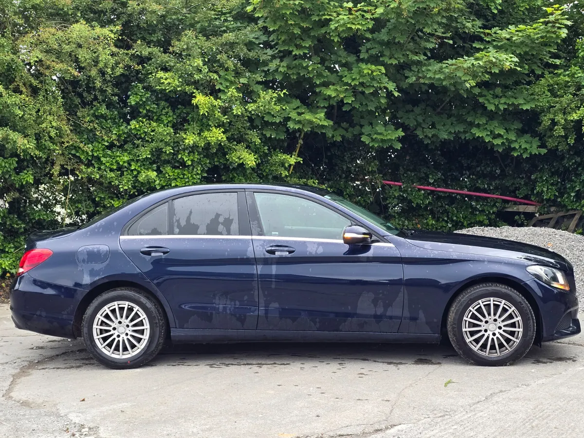 Mercedes-Benz C-Class 2015 automatic diesel €8990 - Image 4