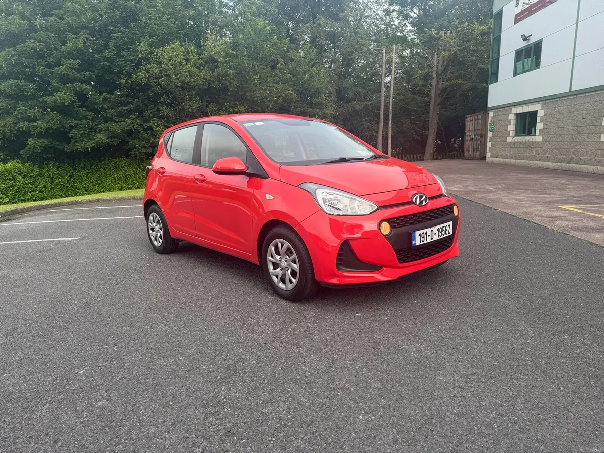 2019 Hyundai i10 automatic low mileage - Image 2
