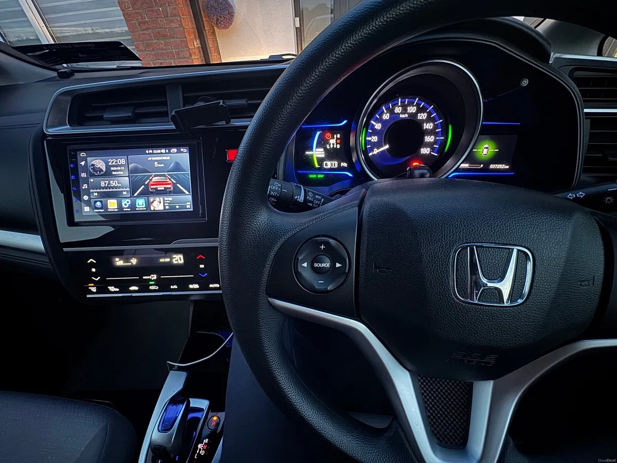 Honda Fit - Image 4