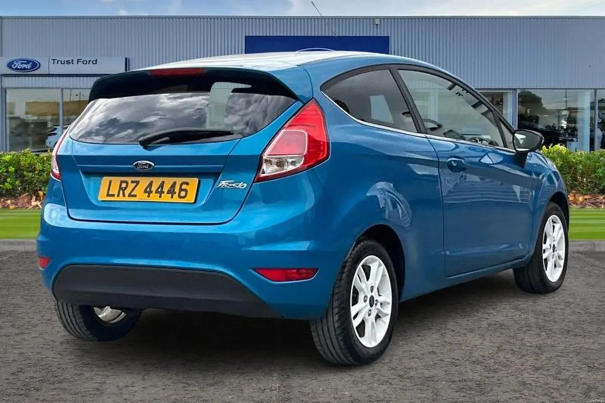 Ford Fiesta Zetec Blue - Image 4