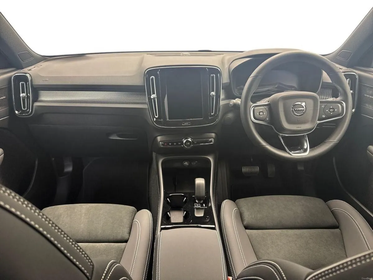 Volvo EX40 ULTRA EXT RANGE *ORDER* €120 PER WEEK O - Image 5