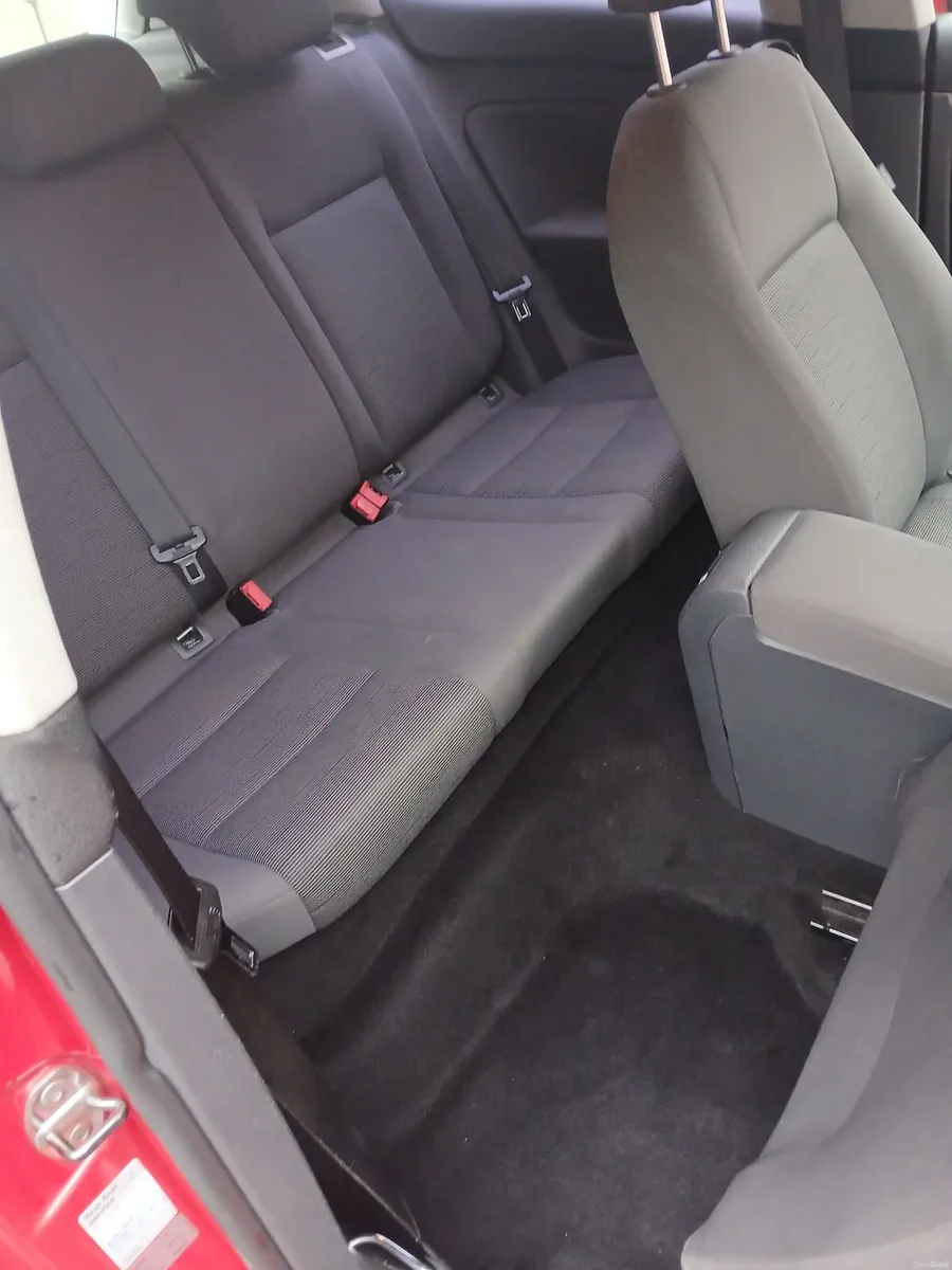 Volkswagen Golf 2008 1.4 petrol - Image 6