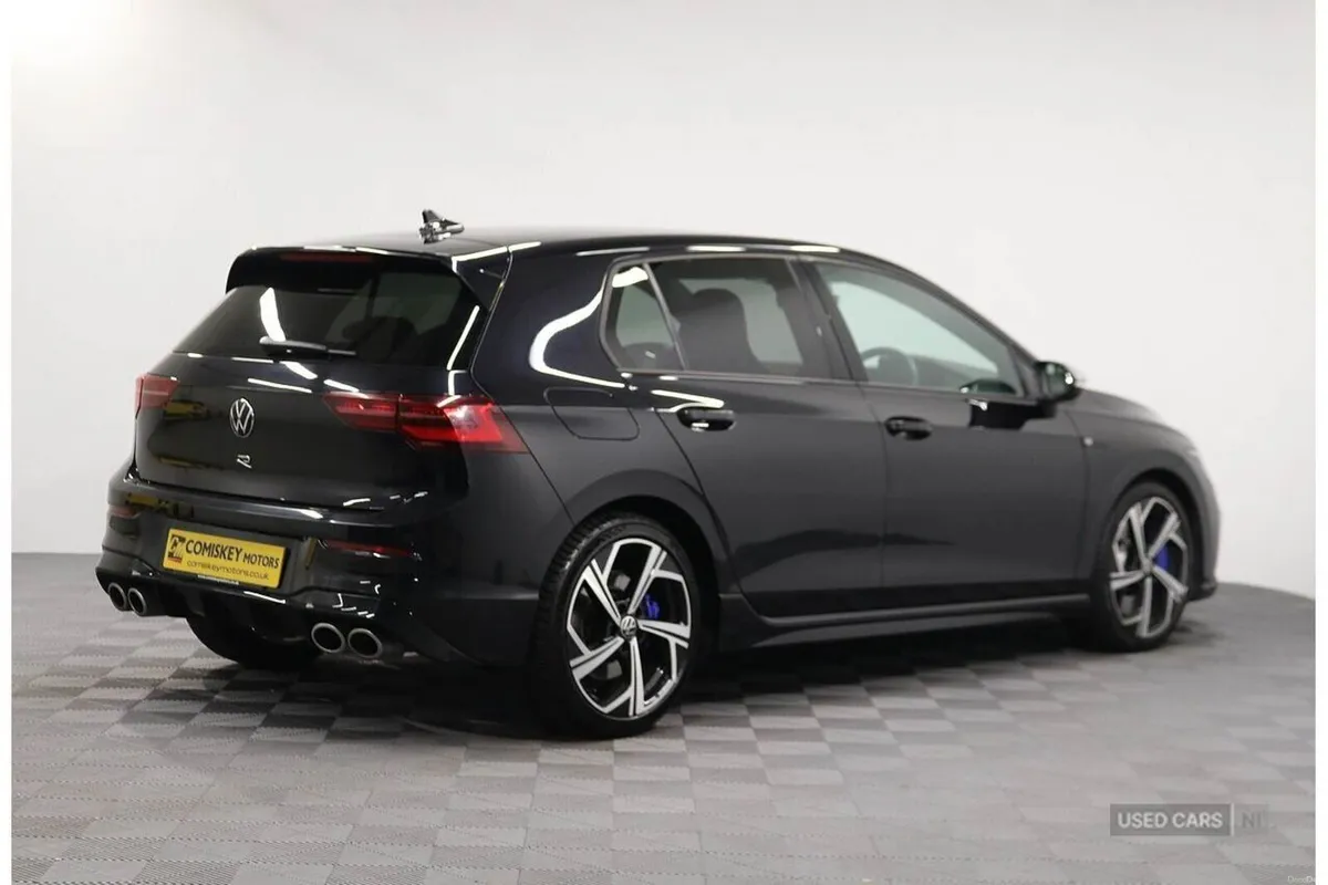 Volkswagen Golf TSI R - Image 6