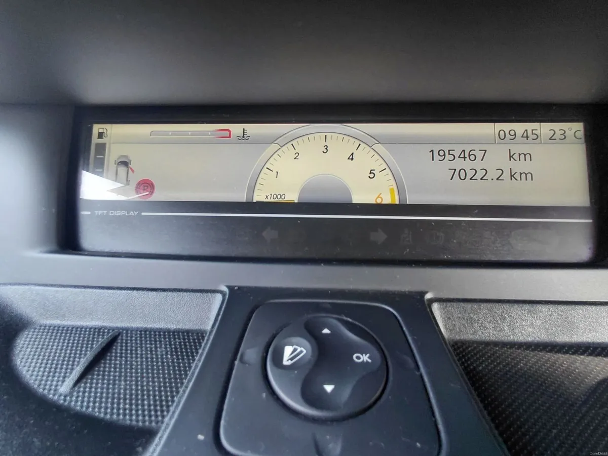 Renault Scenic 2010 - Image 2