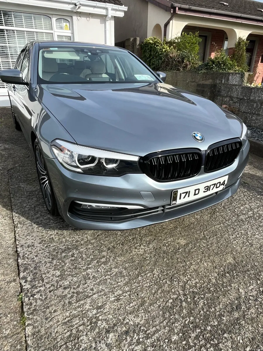 BMW5 series - Image 1