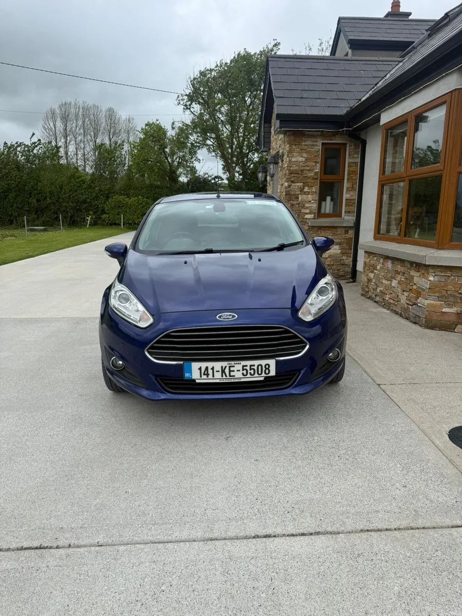 Ford fiesta *high spec* - Image 2