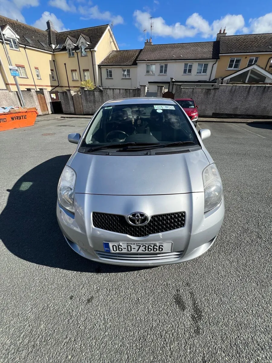 Toyota yaris 2006 - Image 1