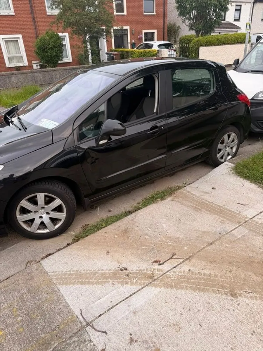 2012 Peugeot 308 - Image 3