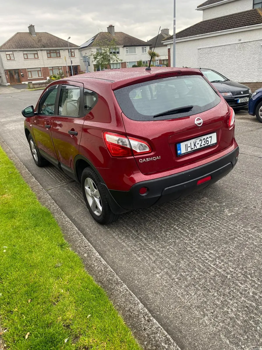 Nissan Qashqai, 1.6 Petrol, NctD 11/26, 99K, 2011 - Image 4