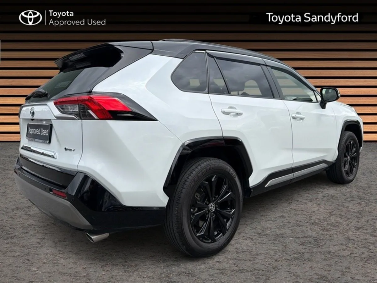 Toyota RAV4 SPORT RAV4 HYBRID PLUS 2 FREE SERVICE - Image 2