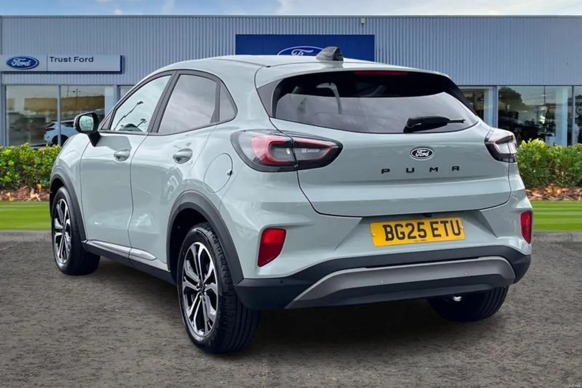 Ford Puma Titanium - Image 2