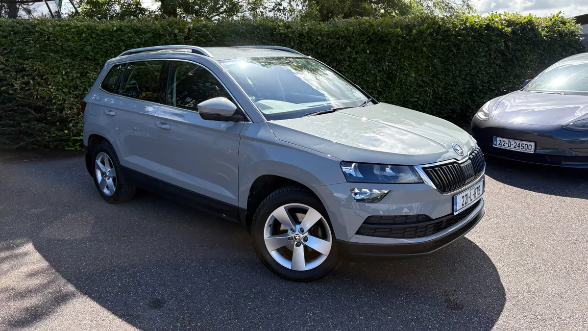 KAROQ AMB 1.0 TSI | 1 OWNER | FINANCE | WARRANTY - Image 1