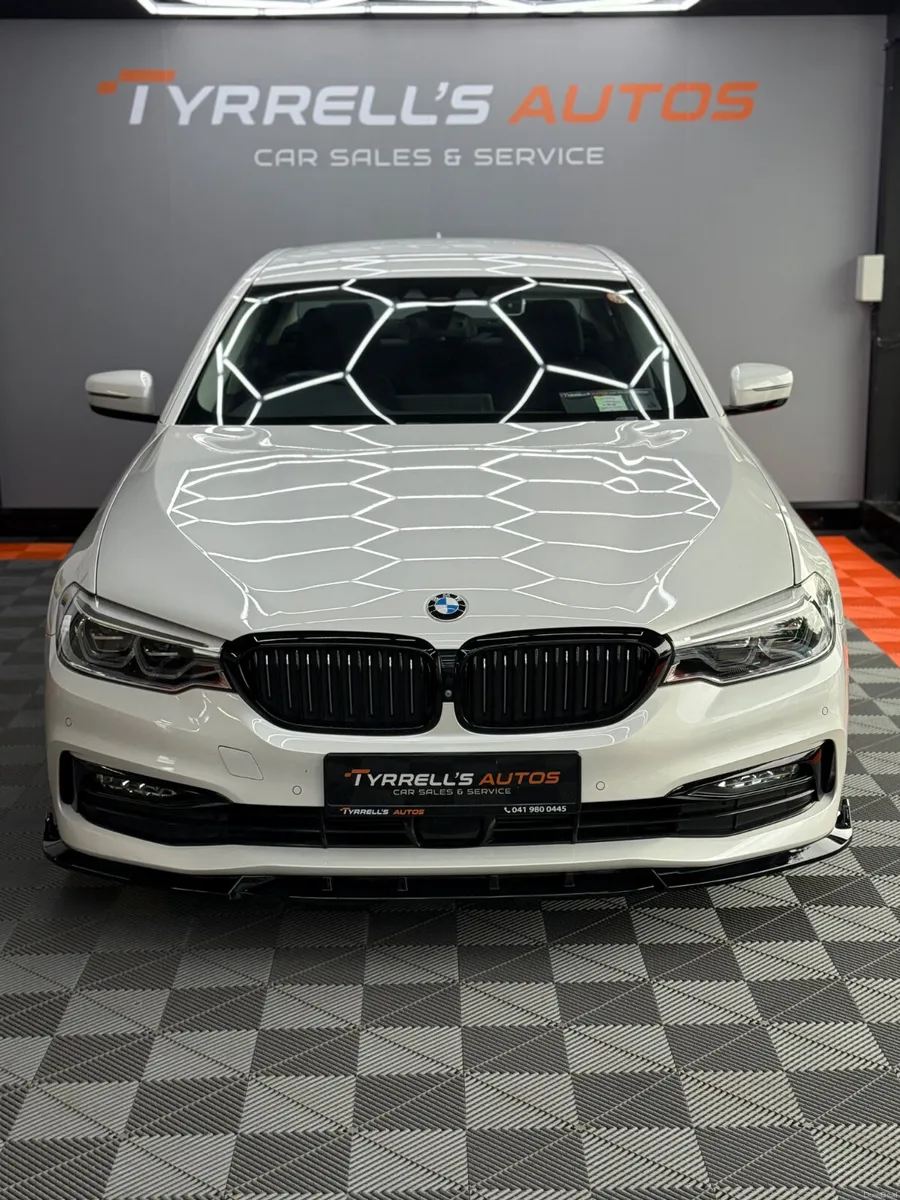 BMW 523D LUXURY LINE 2017 - Image 3