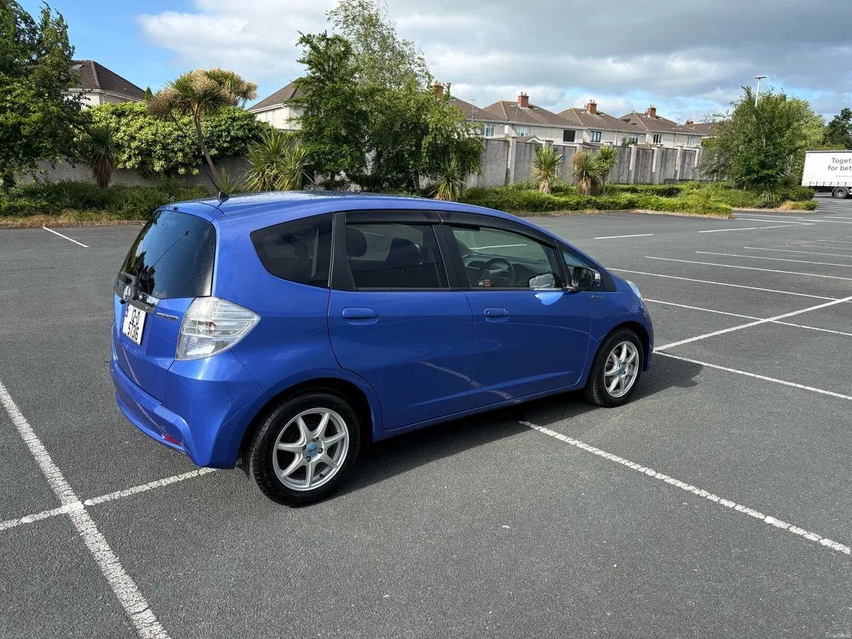 12 Honda fit (jazz) nct 5/27 - Image 1