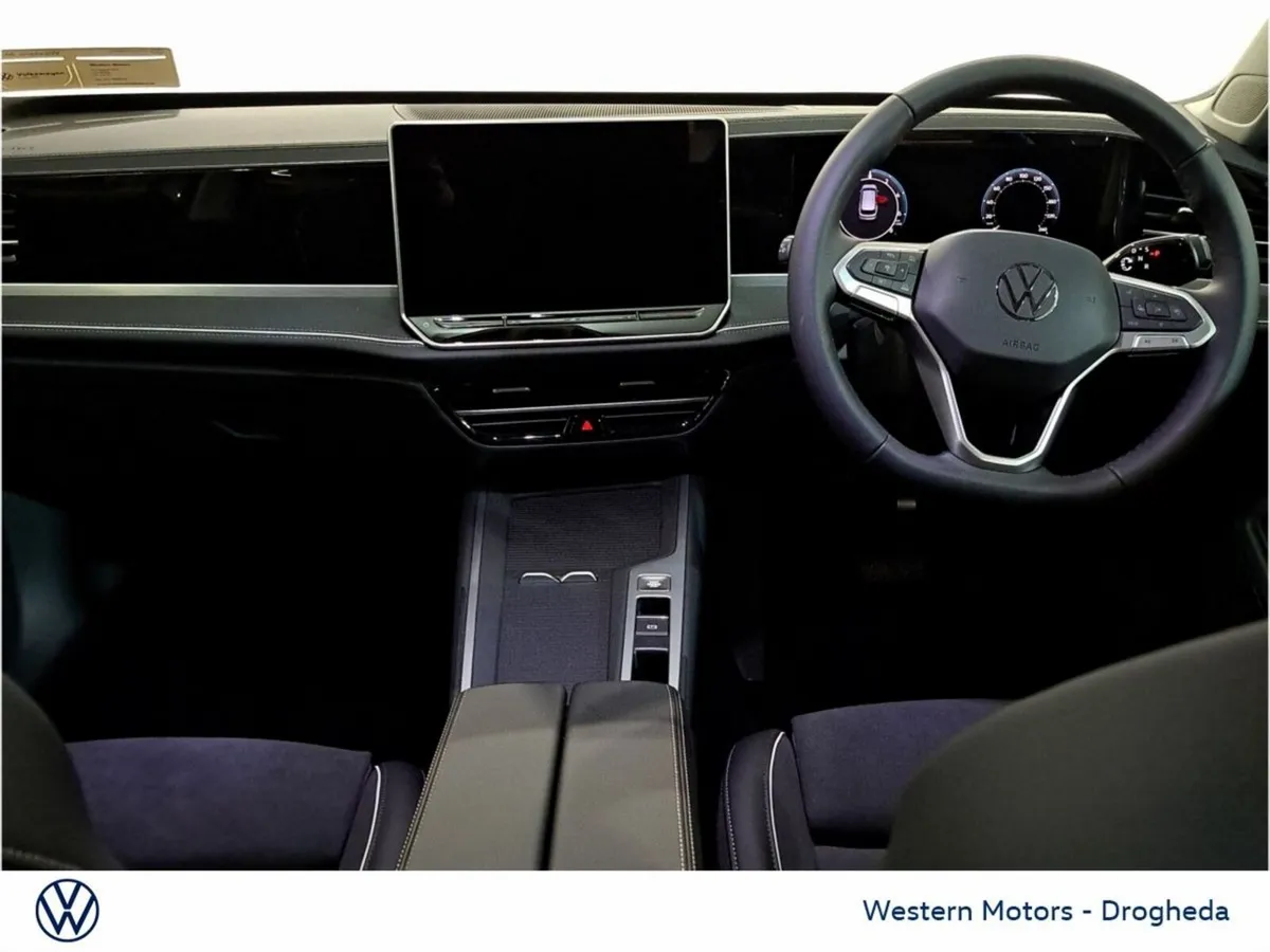 Volkswagen Passat Business Edition 1.5 eHybrid PHE - Image 2