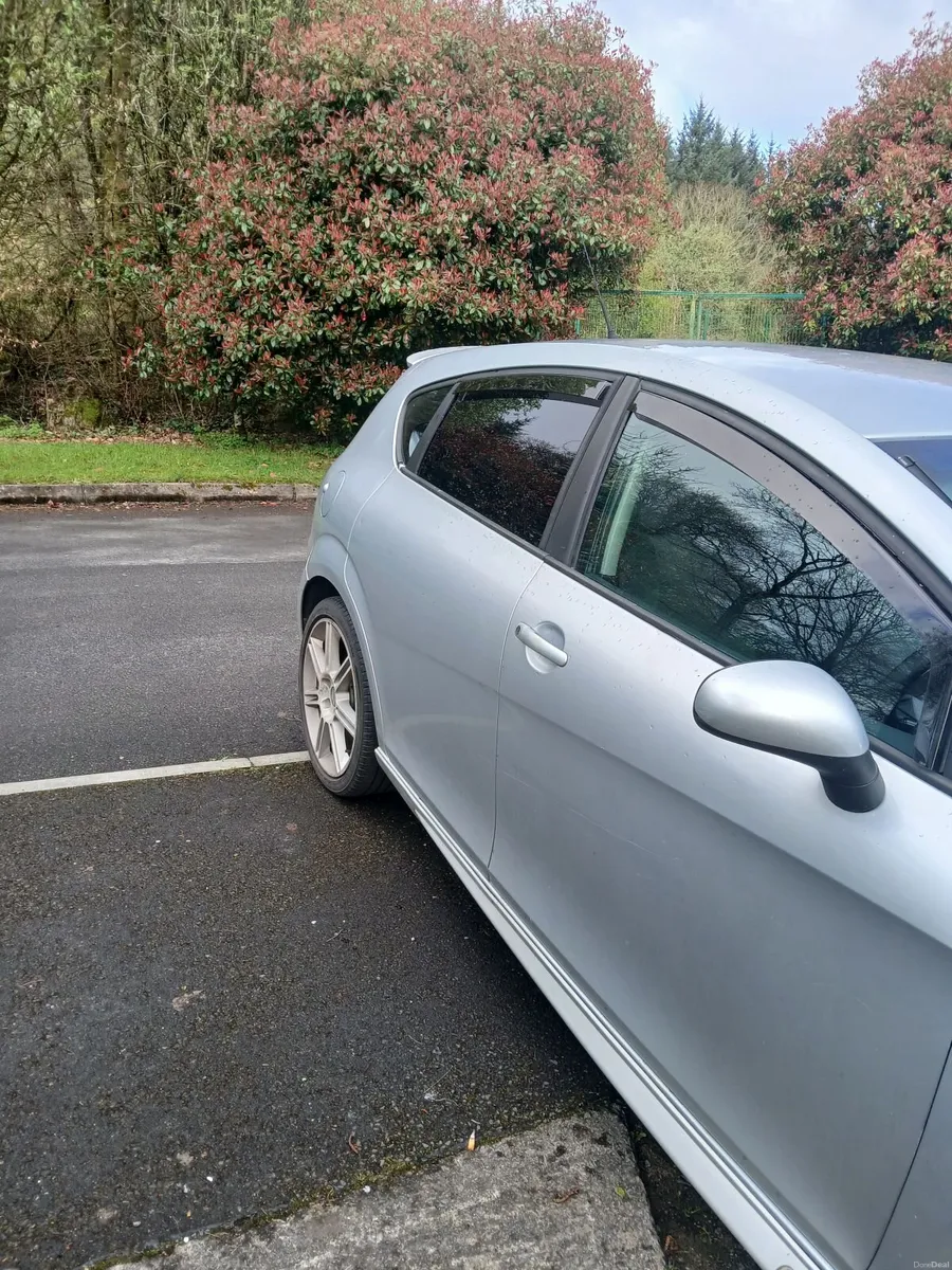 SEAT Leon 2008 - Image 1