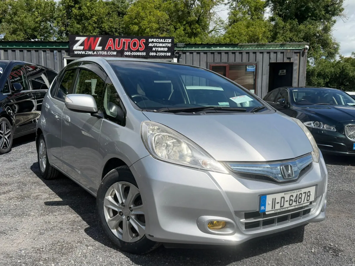 2011 Honda Fit HYBRID 1.3 - Image 1