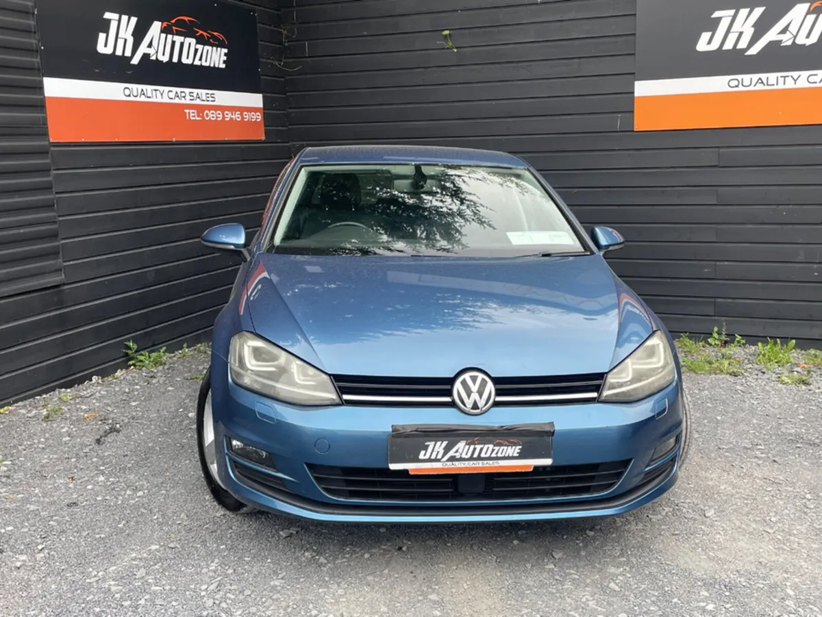 Volkswagen Golf 1.2 TFSI AUTO - Image 2