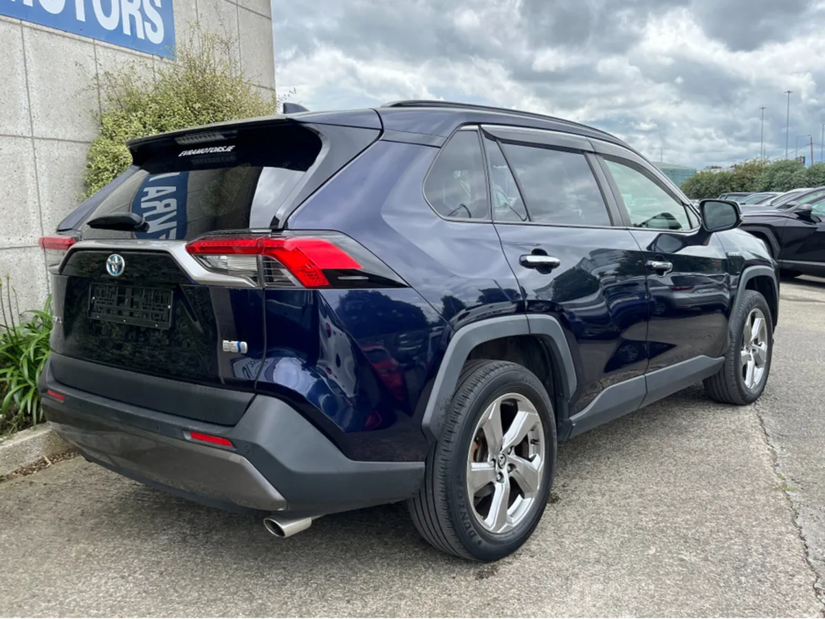 Toyota RAV4 G 4WD LEATHER HYBRID AUTOMATIC 2.5 PET - Image 4