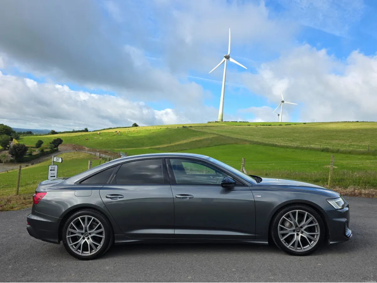 Audi A6 2.0 TDI BLACK EDITION 40 20 204PS 4DR AUTO - Image 2