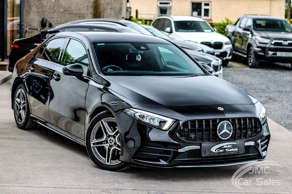 2019 MERCEDES BENZ A-CLASS AMG LINE - Image 3