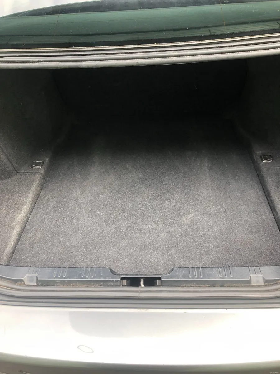 BMW E60  5-Series  2010 M Sport Trim - Image 2
