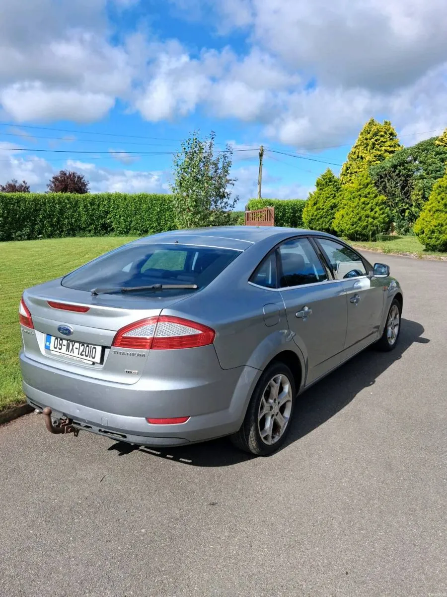 Ford Mondeo 2ltr titanium - Image 4