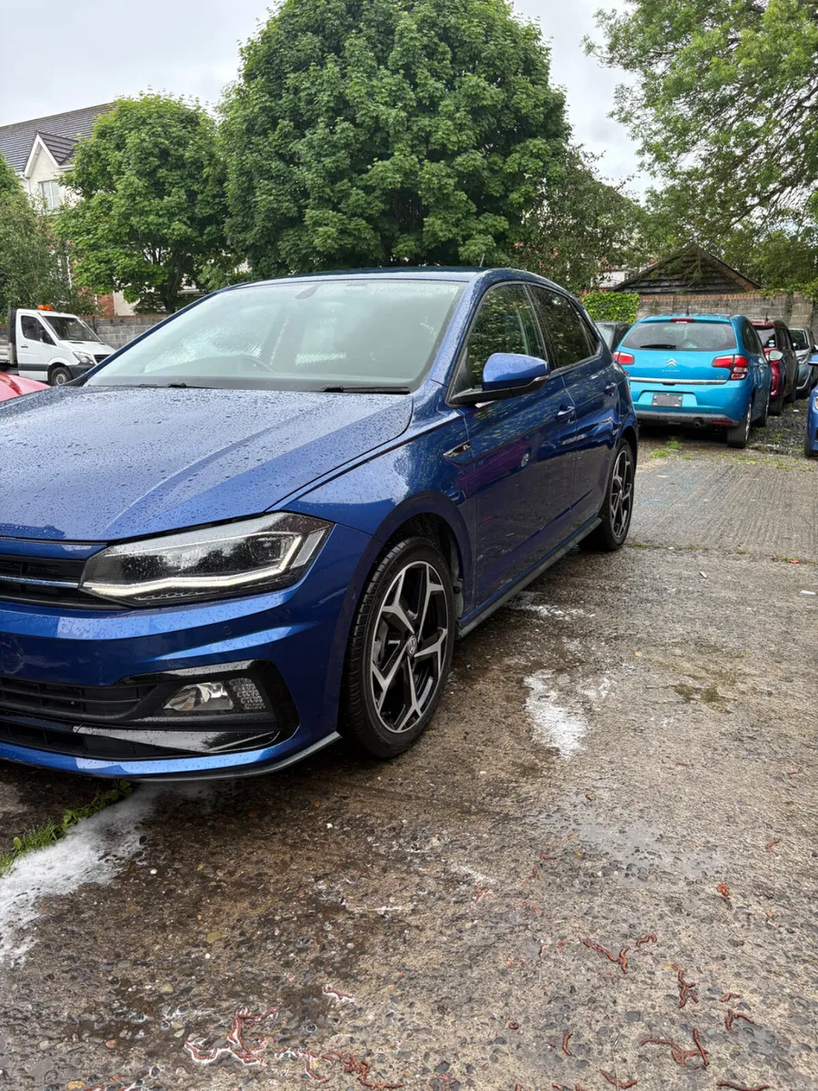 Volkswagen Polo 2019 - R Line 1.5L - Image 3