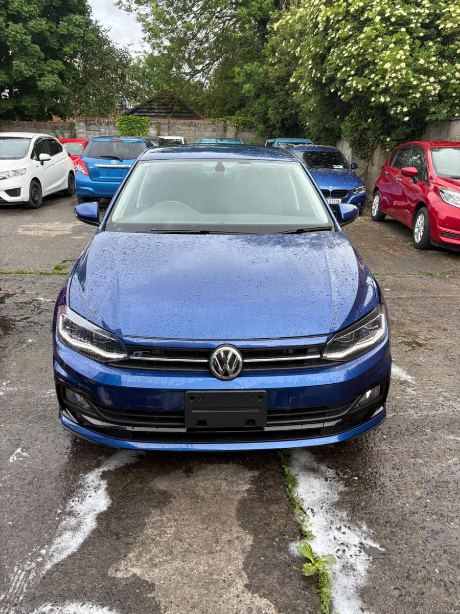 Volkswagen Polo 2019 - R Line 1.5L - Image 2