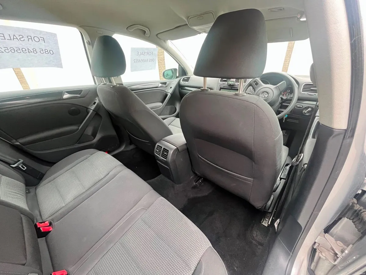 Volkswagen Golf - Image 2