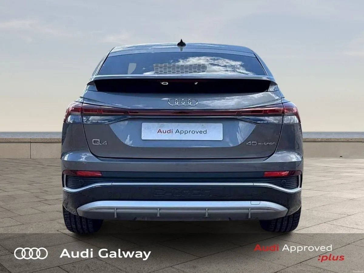 Audi Q4 e-tron E-TRON 45 SPORTBACK S-LINE A/T  *82 - Image 3
