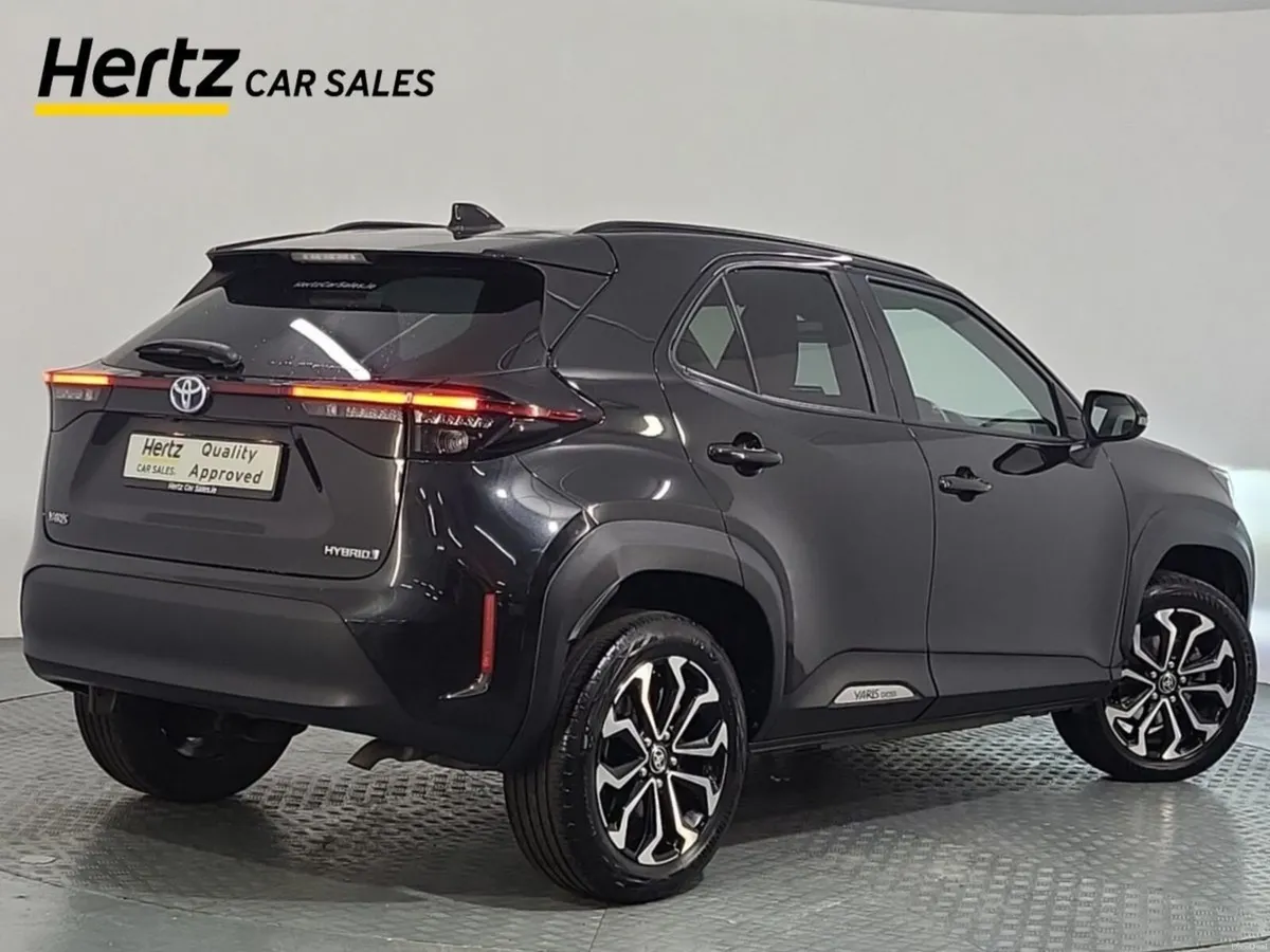 Toyota Yaris Cross DESIGN HEV 1.5 Petrol Automatic - Image 4