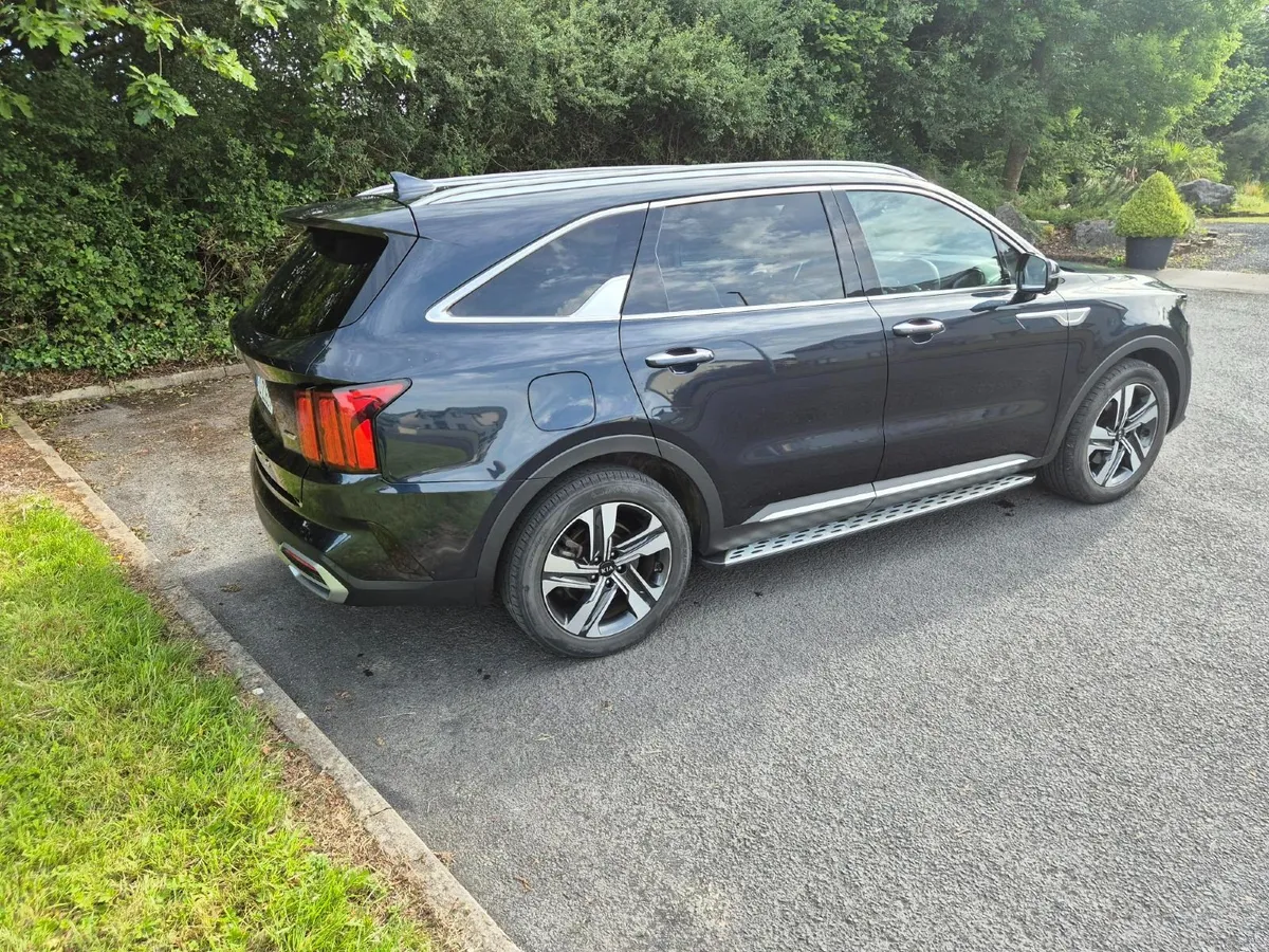Kia Sorento 2021 - Image 3