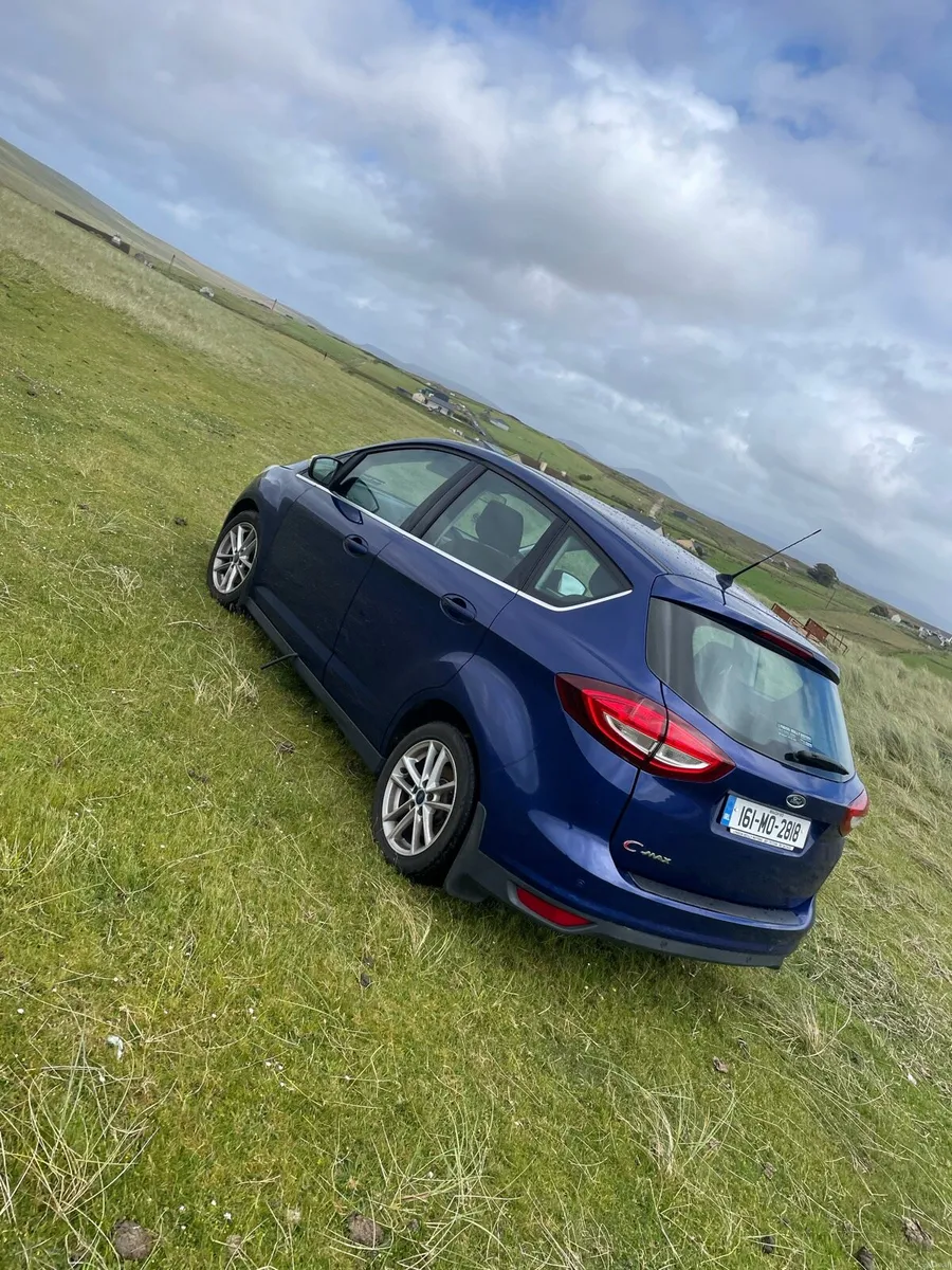 Ford C-Max - Image 2
