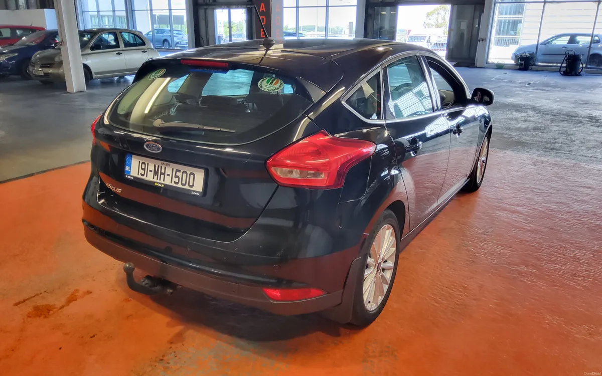 Ford Focus 2019 - Image 4