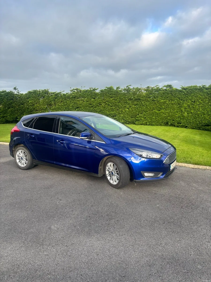 Ford Focus Blue Zetec 120ps - Image 2