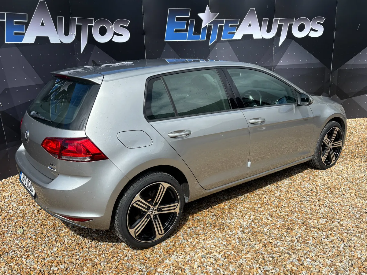 VW Golf Comfortline TSI Automatic  2015 - Image 5