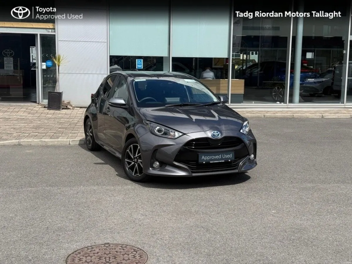 Toyota Yaris YARIS 1.5 HYBRID L/SPORT - Image 1