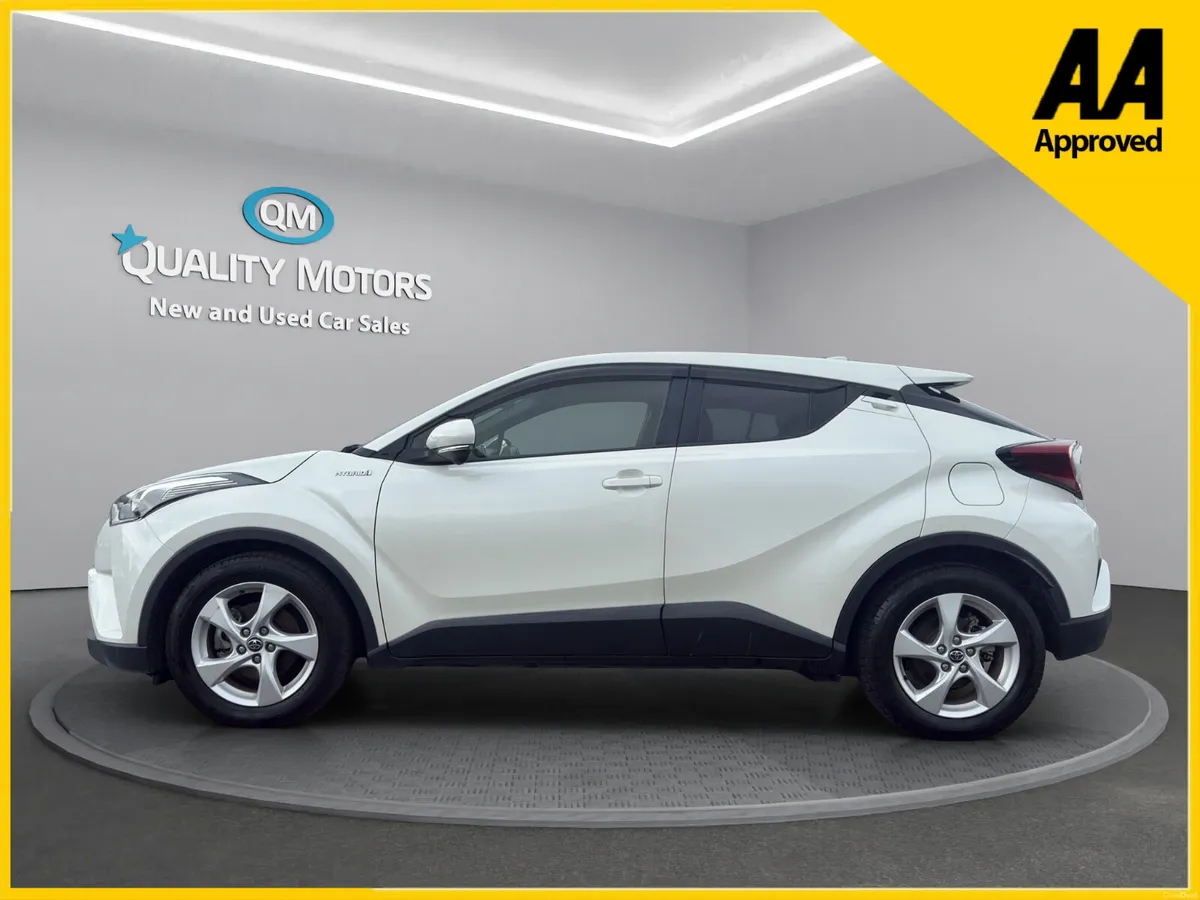 2019 TOYOTA CHR HYBRID (S16) - Image 4