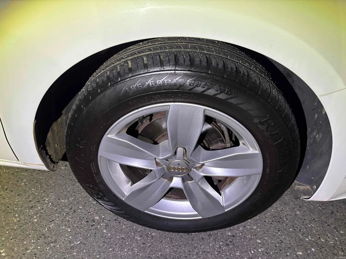 AUDI A1 1.0 TFSI AUTO 2016 - Image 3