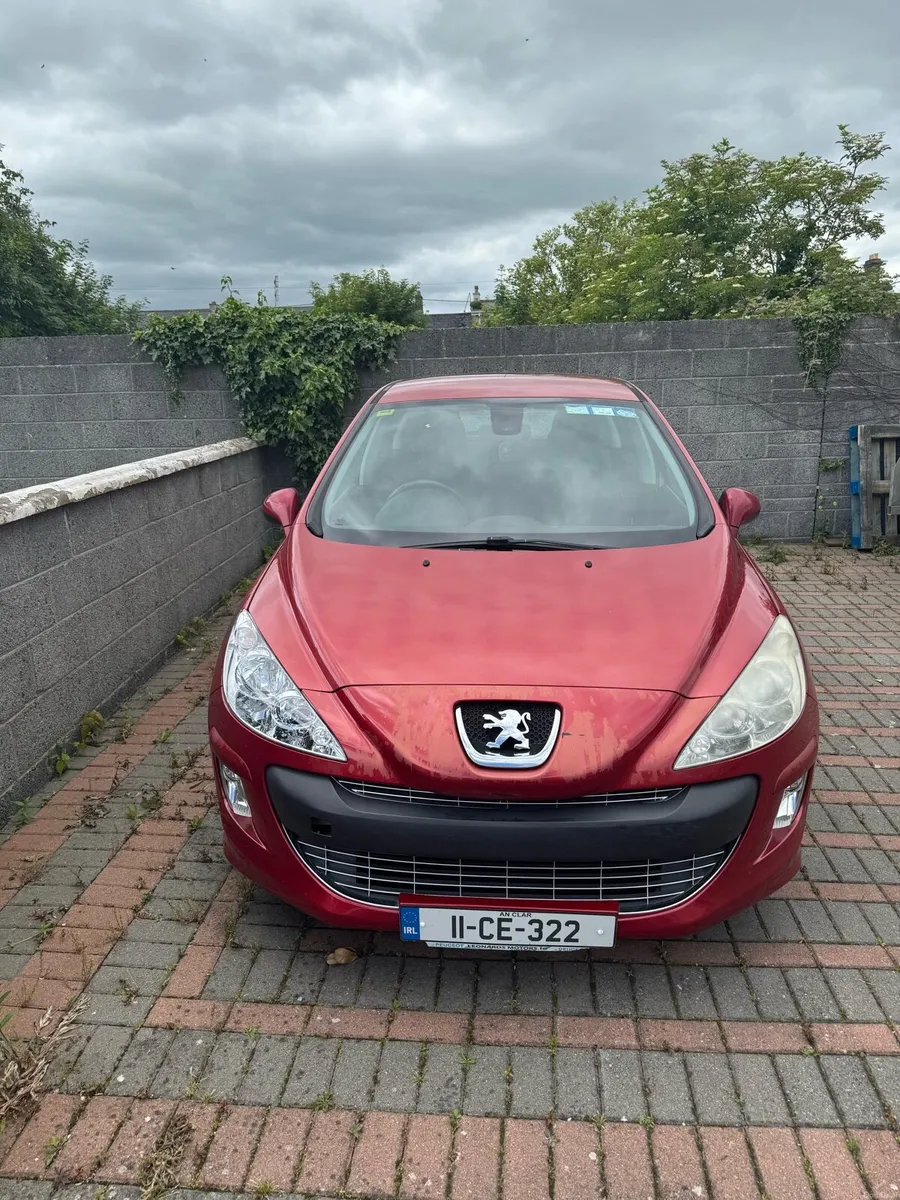 Peugeot 308 - Image 1
