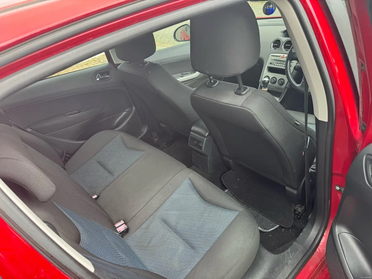 Peugeot 308 - Image 6