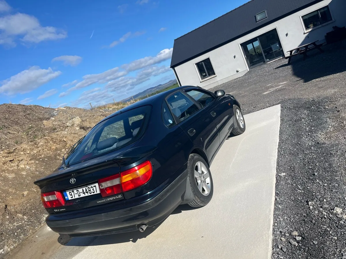 Toyota Carina - Image 3